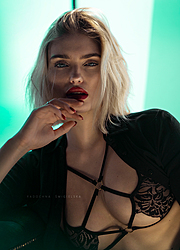 288323_hs